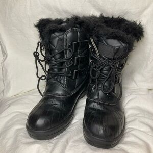 Women's Black Winter Boots
